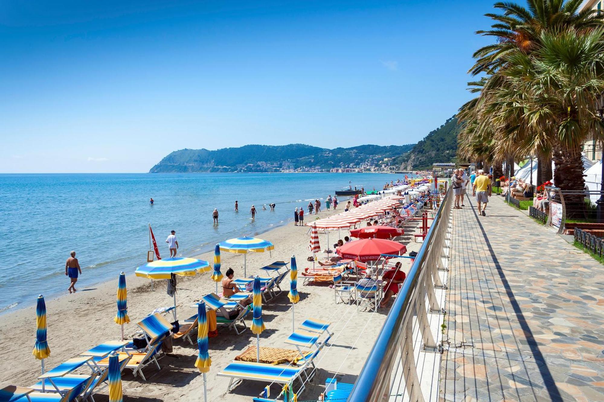 Appartamento & Relax With Terrace - Happy Alassio